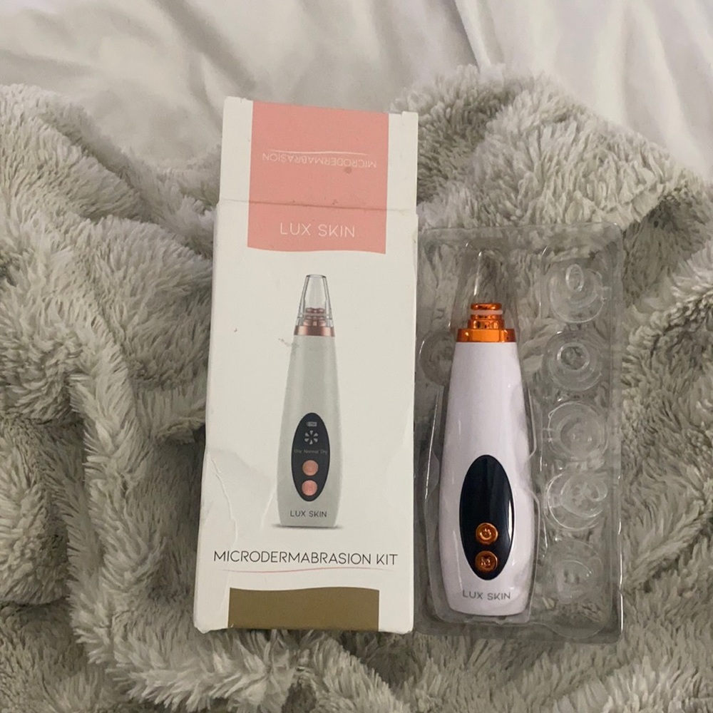 Blackhead Removal Device